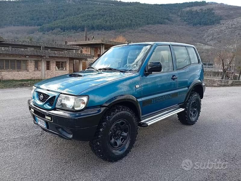 Usata Nissan Terrano 125 CV (91 kW) 2002 Blu SUV
