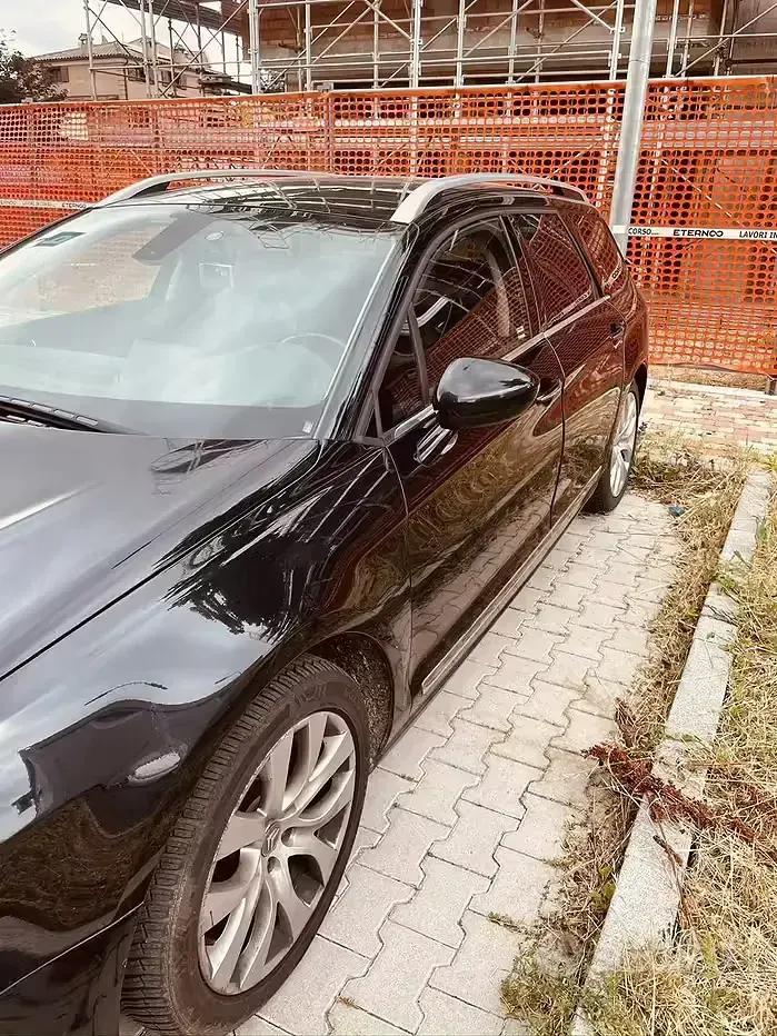 Usata Citroën C5 Exclusive 140 CV (102 kW) 2009 Nero Station wagon