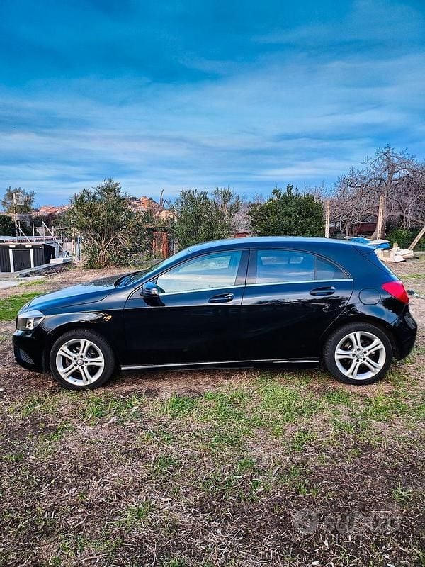 Usata Mercedes A180 110 CV (80 kW) 2015 Utilitaria