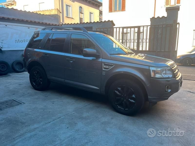Usata Land Rover Freelander 2 HSE 190 CV (139 kW) 2010 Grigio SUV