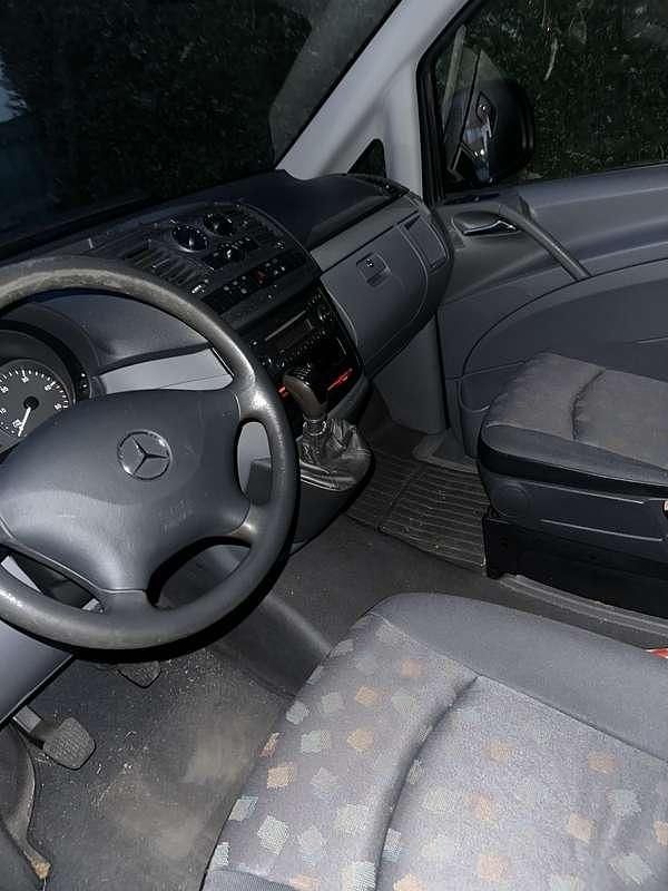 Usata Mercedes Vito 109 CV (80 kW) 2006 Furgone
