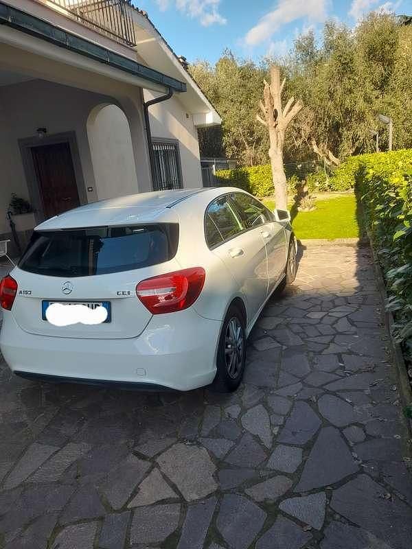 Usata Mercedes A160 Executive 90 CV (66 kW) 2015 Bianco Berlina