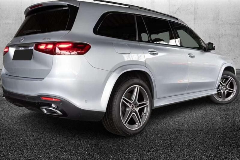 Usata Mercedes GLS350 Advanced Plus 313 CV (230 kW) 2024 Argento SUV