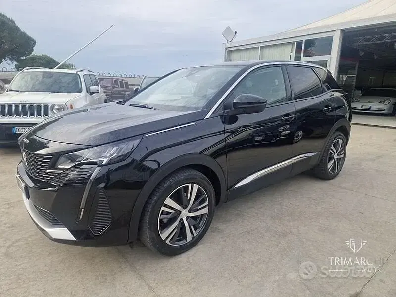 Usata Peugeot 3008 Allure 131 CV (96 kW) 2022 Other SUV