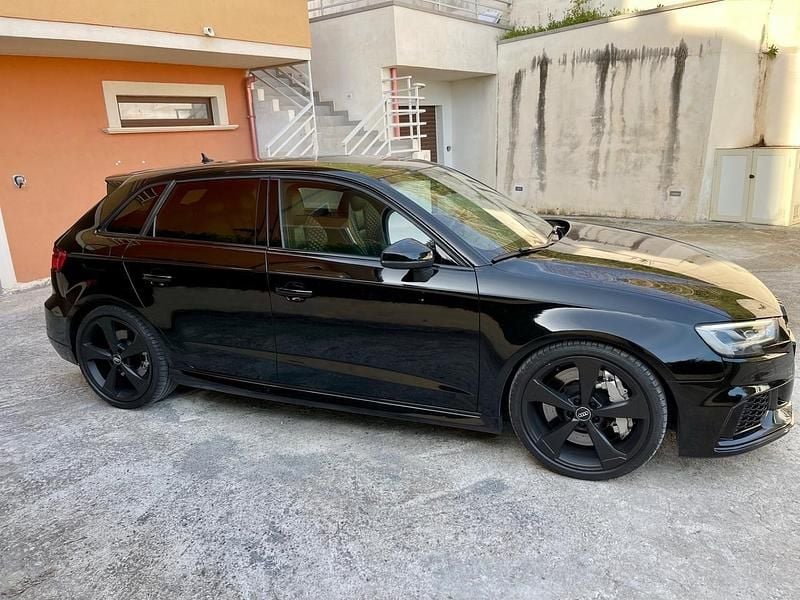 Usata Audi RS3 399 CV (293 kW) 2019 Nero Berlina