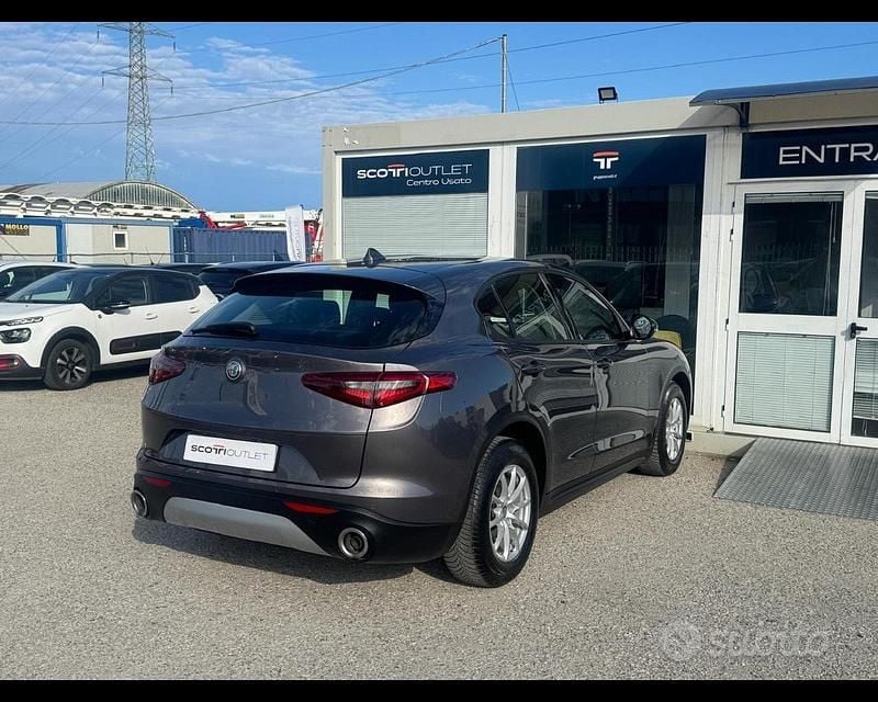 Usata Alfa Romeo Stelvio 2019 Nero SUV