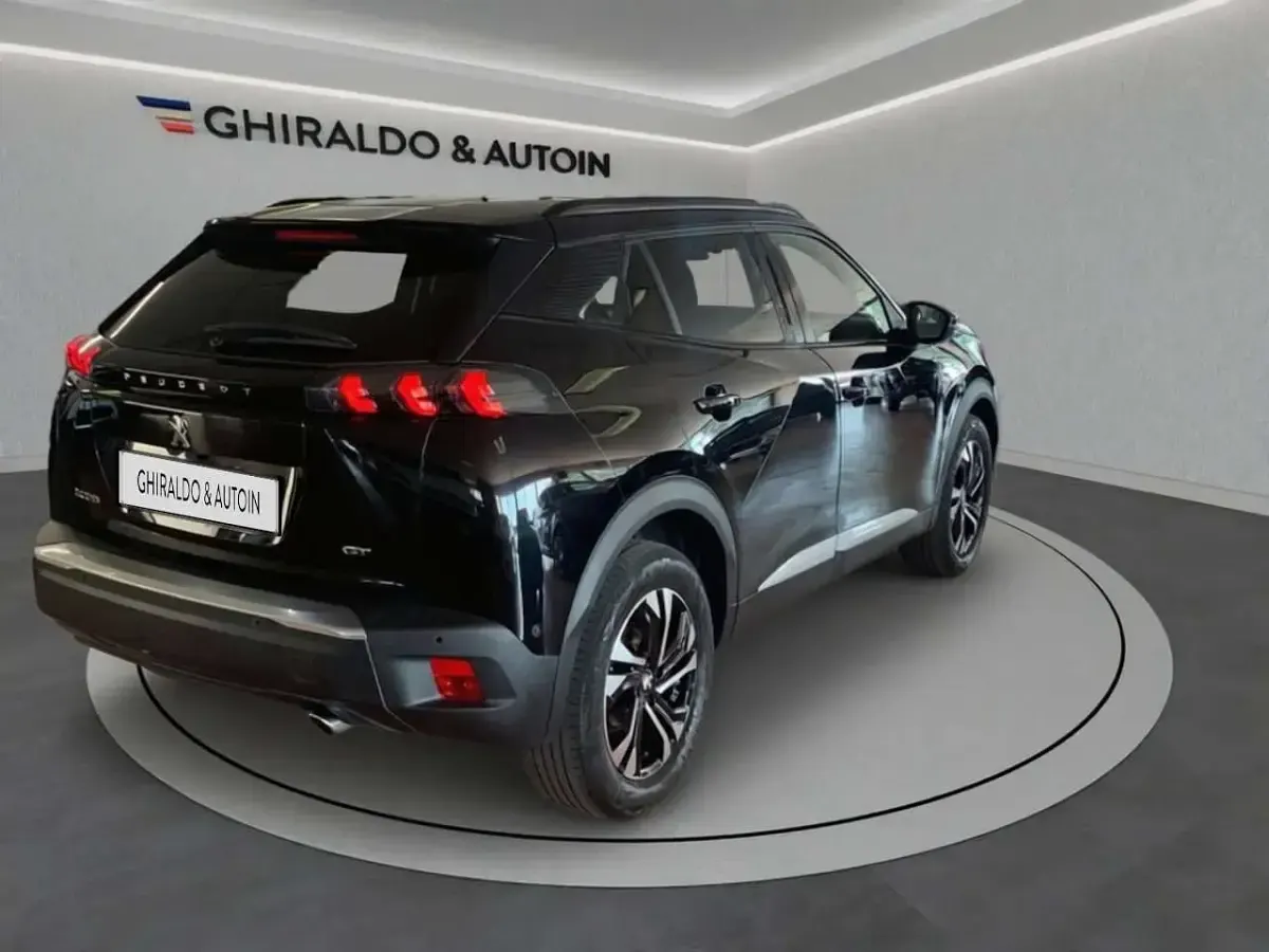 Usata Peugeot 2008 GT 110 CV (80 kW) 2022 Nero SUV