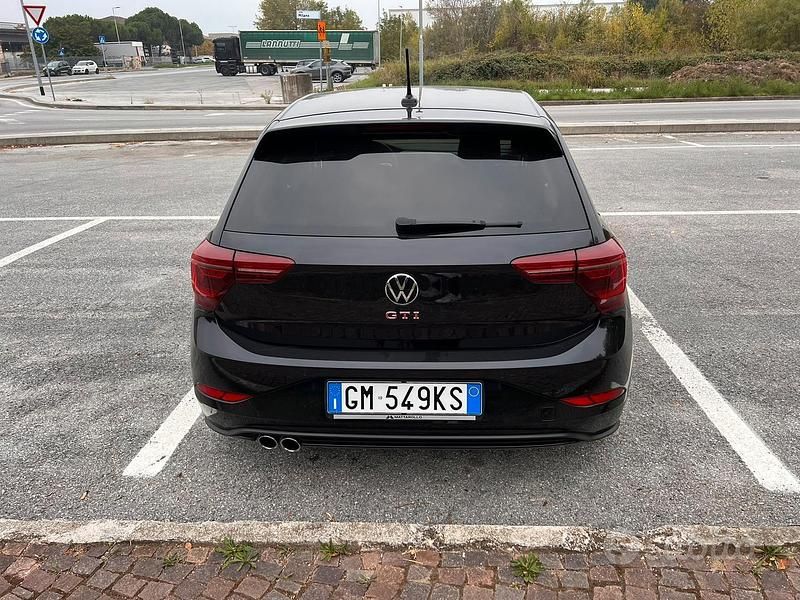 Usata VW Polo GTI 207 CV (152 kW) 2022 Nero Utilitaria