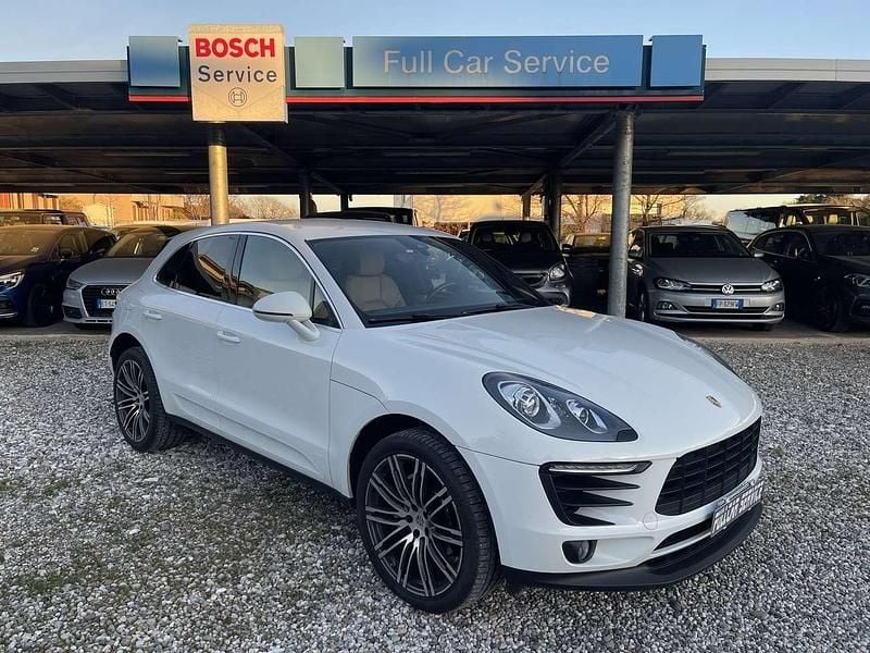 Usata Porsche Macan 250 CV (183 kW) 2017 Pure white SUV