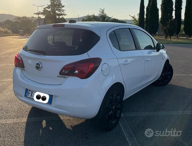 Usata Opel Corsa 90 CV (66 kW) 2019 Bianco Utilitaria