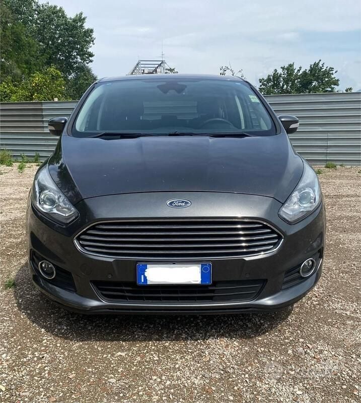 Usata Ford S-MAX S 150 CV (110 kW) 2019 Grigio Monovolume