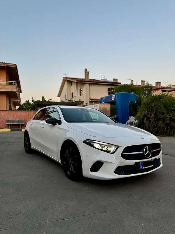 Usata Mercedes A180 116 CV (85 kW) 2019 Berlina