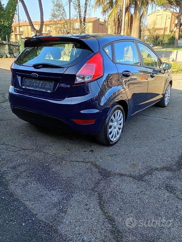 Occasion Ford Fiesta 75 ch (55 kW) 2015 Bleue Berline