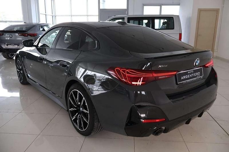 Usata BMW 420 M Sport 190 CV (139 kW) 2025 Dravit grau Berlina
