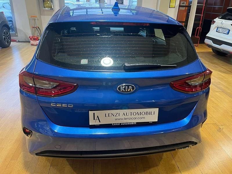 Usata Kia Ceed 116 CV (85 kW) 2019 Blu/azzurro Utilitaria