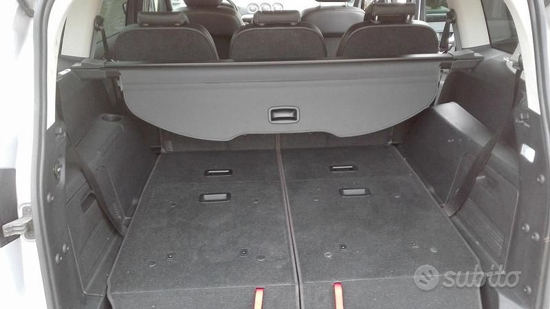 Usata Ford S-MAX Titanium 163 CV (119 kW) 2011 Grigio Monovolume