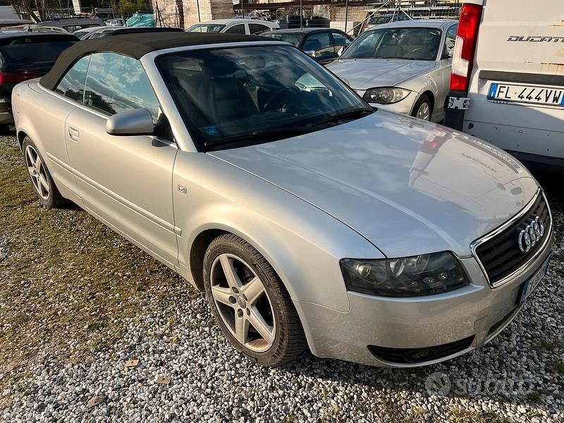 Usata Audi A4 Cabriolet 163 CV (119 kW) 2005 Grigio Cabrio