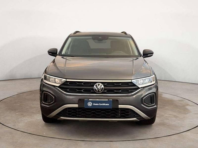 Usata VW T-Roc Life 110 CV (80 kW) 2024 Grigio SUV
