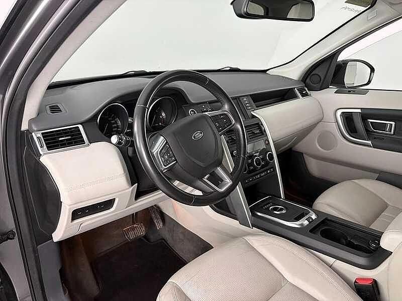 Usata Land Rover Discovery 4 HSE 180 CV (132 kW) 2016 Grigio SUV
