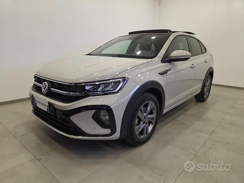 Usata VW Taigo R-line 110 CV (80 kW) 2023 Blu SUV