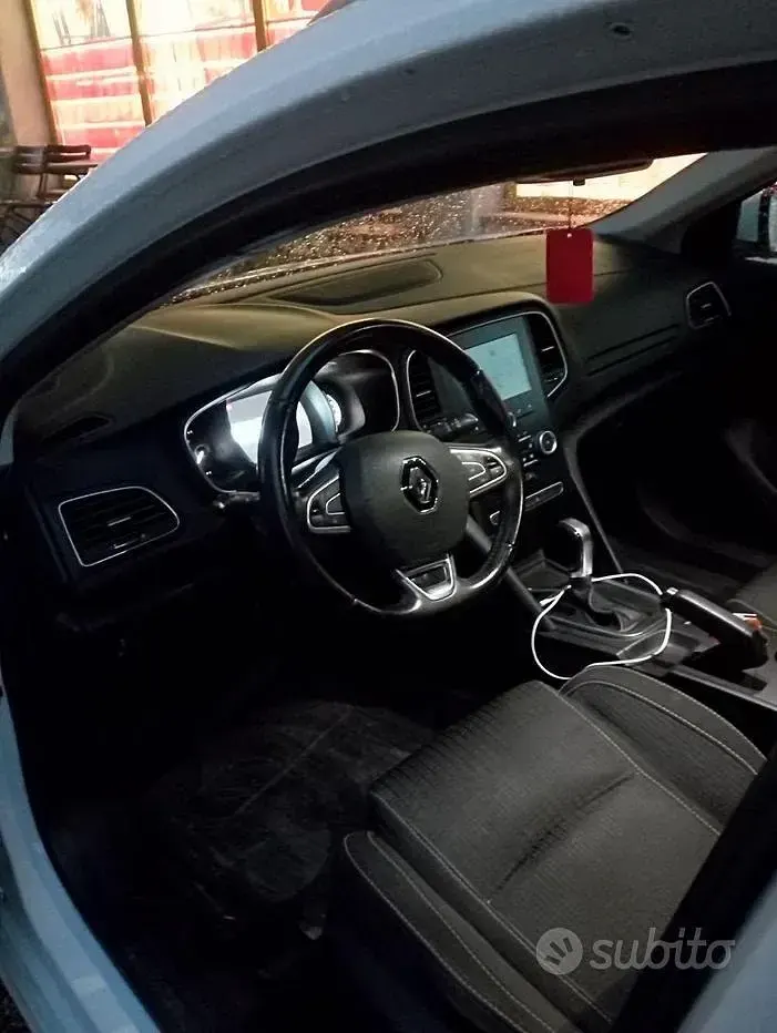 Usata Renault Mégane GrandTour 110 CV (80 kW) 2018 Bianco Station wagon