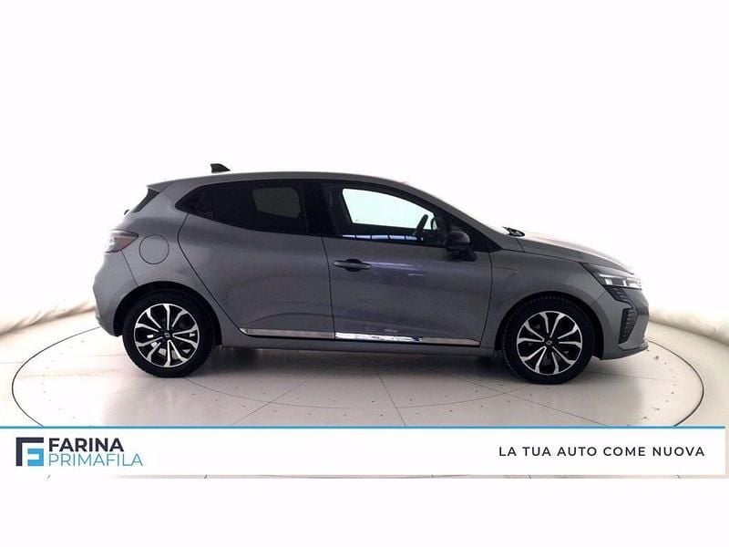 Usata Renault Clio V Techno 91 CV (66 kW) 2025 Grigio scisto Utilitaria