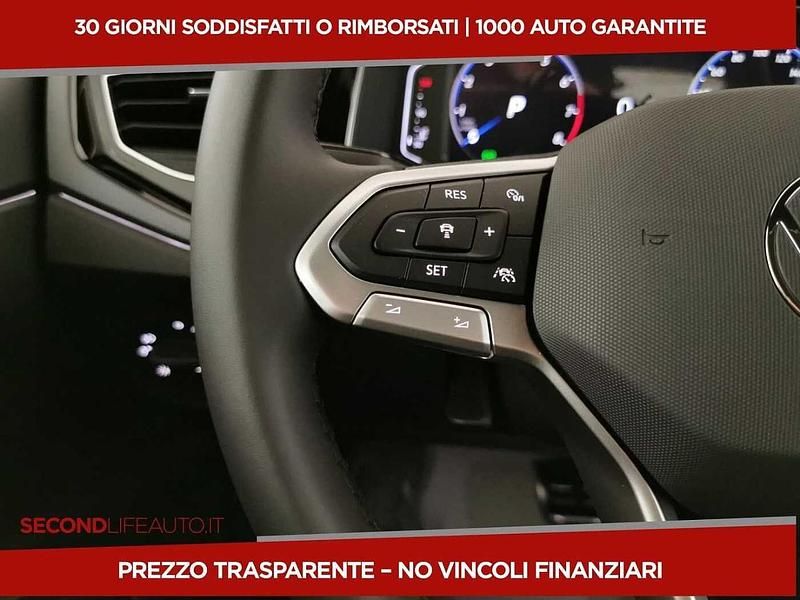 Nuova VW Taigo R-line 115 CV (84 kW) 2025 Argento SUV