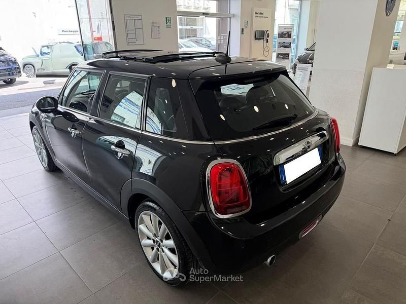 Usata Mini Cooper D 116 CV (85 kW) 2018 Other Utilitaria