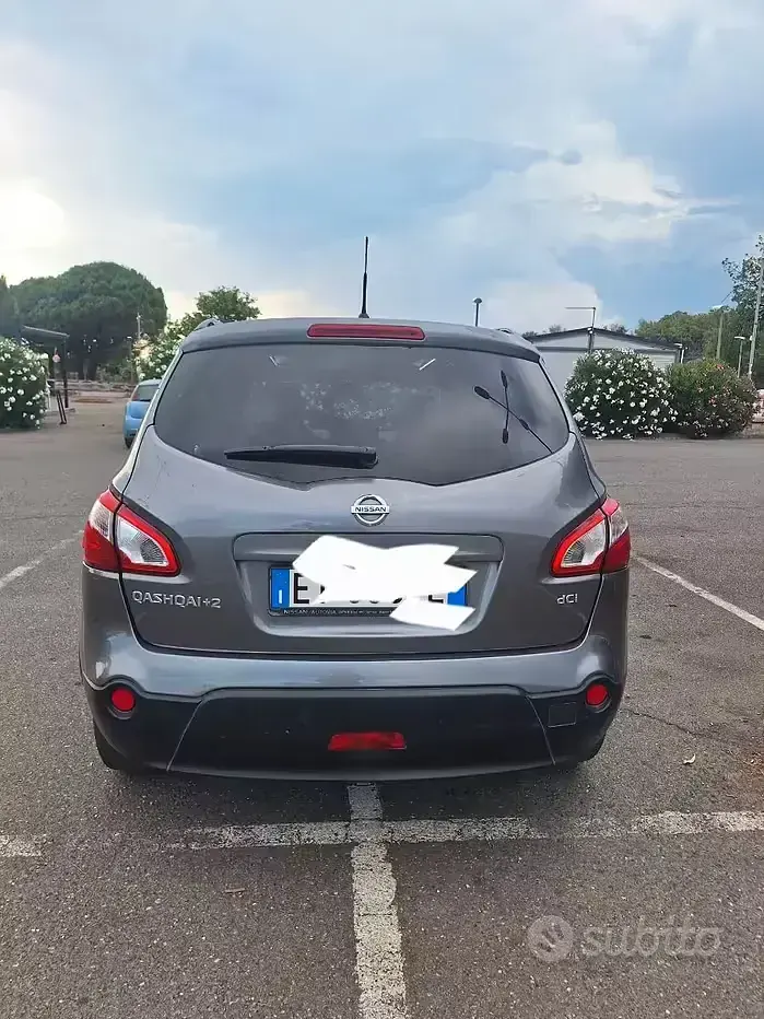 Usata Nissan Qashqai +2 360º 150 CV (110 kW) 2013 Grigio SUV