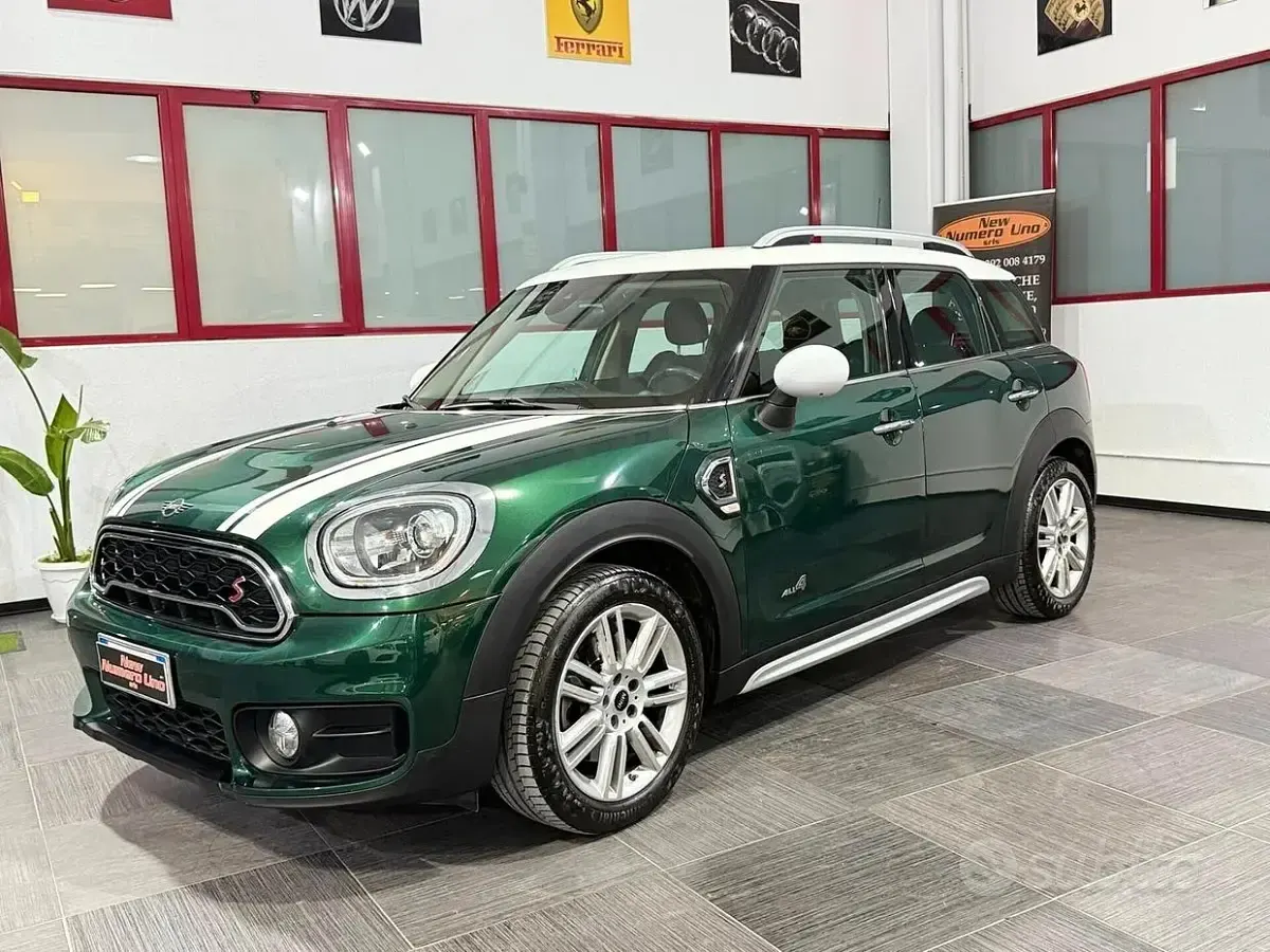 Usata Mini Cooper D Countryman 190 CV (139 kW) 2018 Verde SUV
