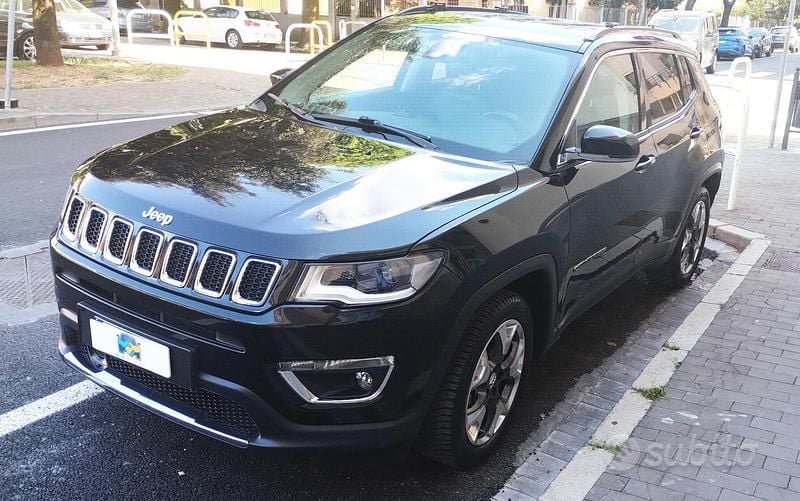 Usata Jeep Compass Limited 120 CV (88 kW) 2020 Nero SUV