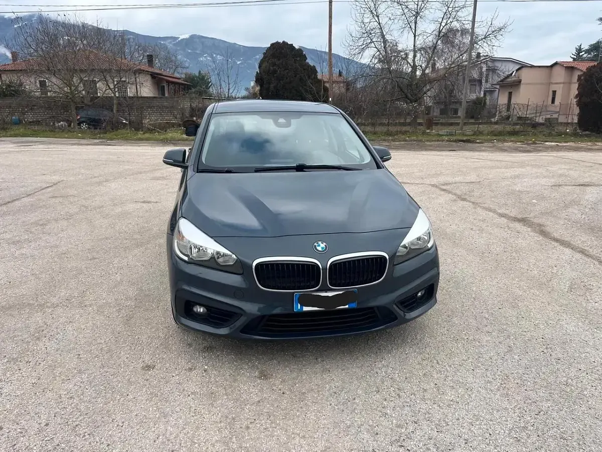 Usata BMW 216 Active Tourer Advantage 116 CV (85 kW) 2016 Blu Monovolume