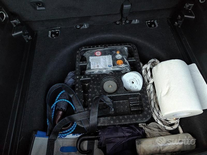 Usata Jeep Compass 120 CV (88 kW) 2019 Grigio SUV