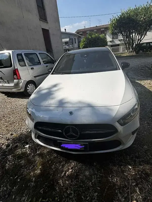 Usata Mercedes A200 150 CV (110 kW) 2022 Berlina