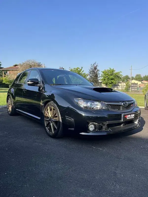 Usata Subaru Impreza 300 CV (220 kW) 2008 Nero Berlina