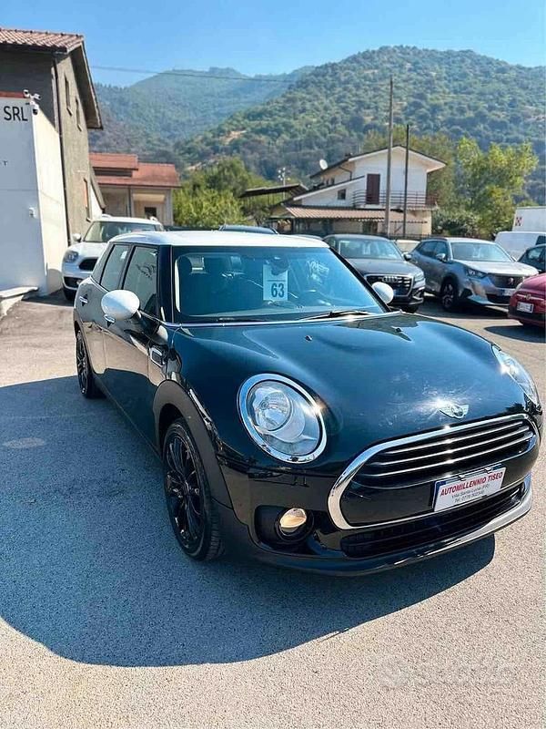 Nero Usata 2017 Mini Cooper D Clubman Business Station wagon | 12.900 € (Buon prezzo) - Immagine 1/4