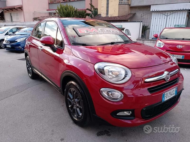Usata Fiat 500X Lounge 95 CV (69 kW) 2016 Rosso SUV