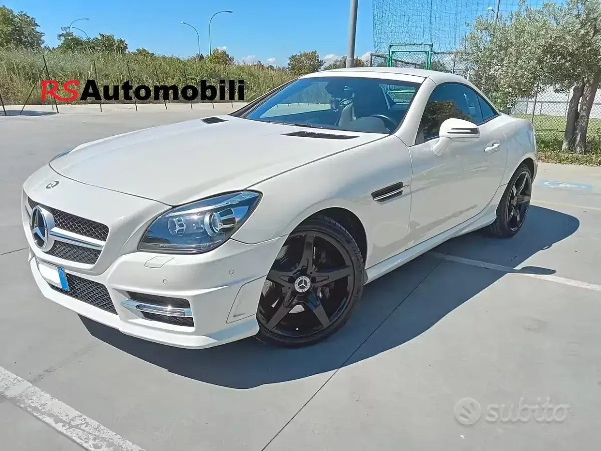 Usata Mercedes SLK250 AMG 204 CV (150 kW) 2013 Cabrio