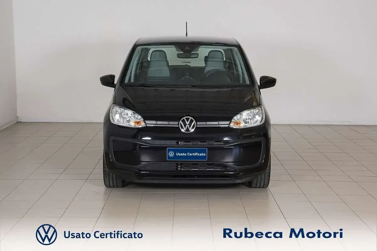 Usata VW up! move up! 65 CV (47 kW) 2024 Nero Utilitaria