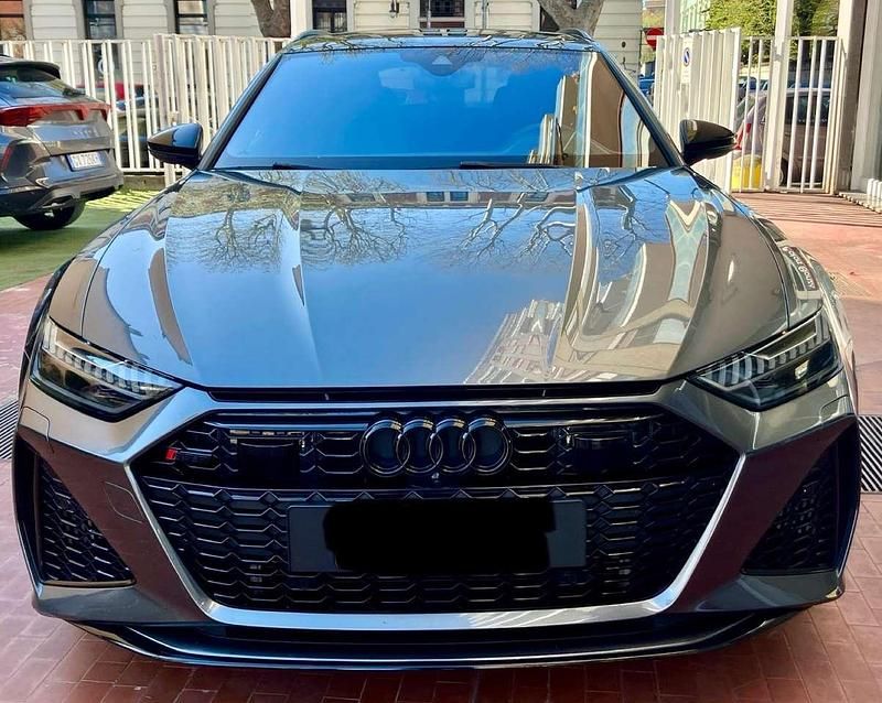 Usata Audi RS6 600 CV (441 kW) 2021 Grey daytona Station wagon