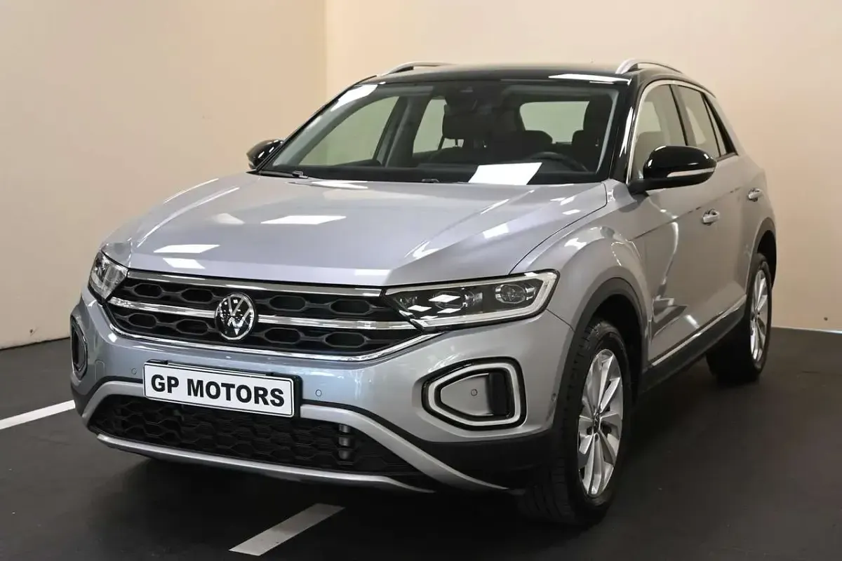 Usata VW T-Roc Style 116 CV (85 kW) 2025 Grigio SUV