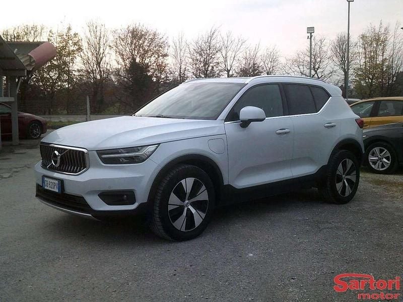 Usata Volvo XC40 179 CV (131 kW) 2020 Bianco SUV