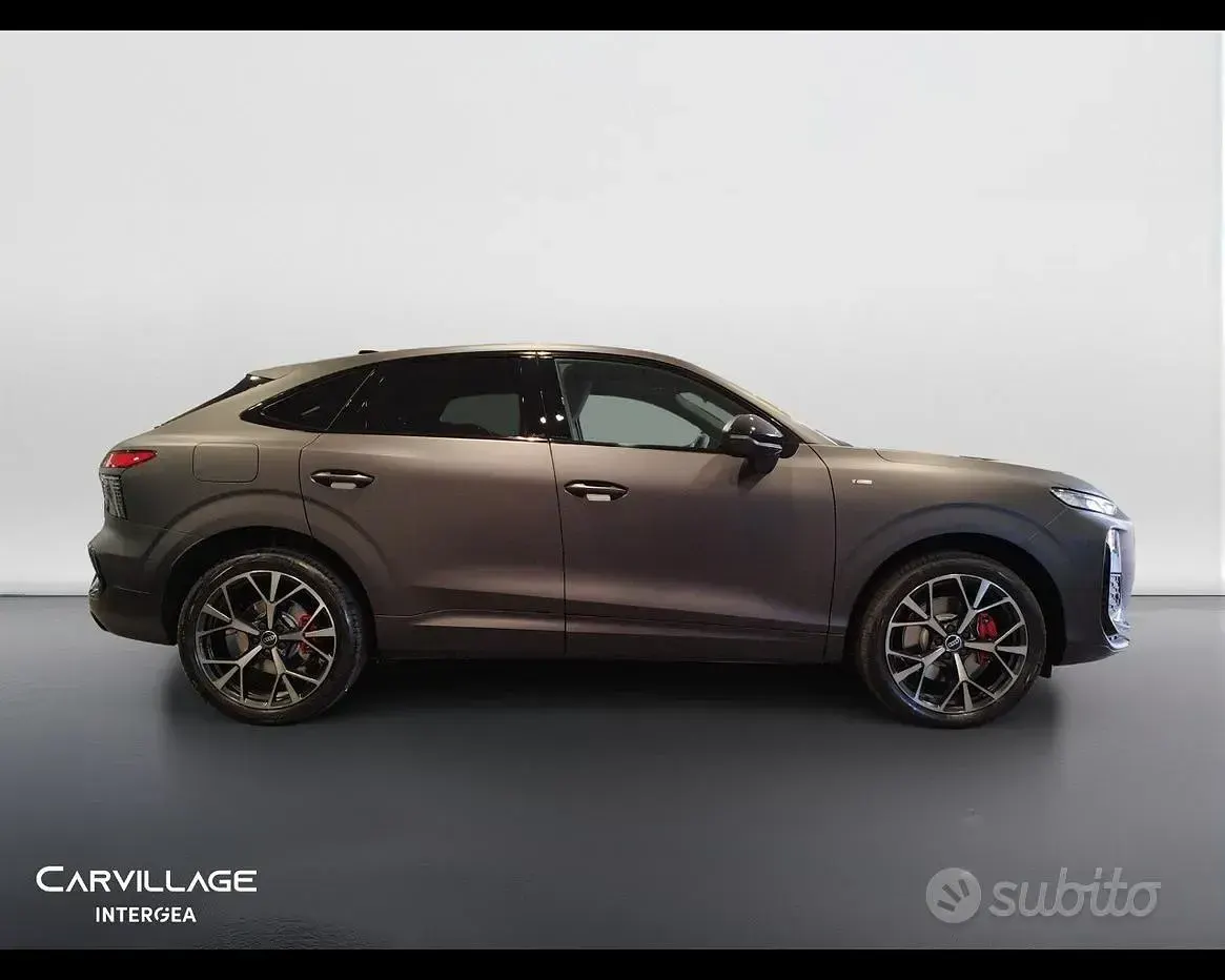 Nuova Audi Q3 Sportback S-Line 265 CV (194 kW) 2026 Nero SUV