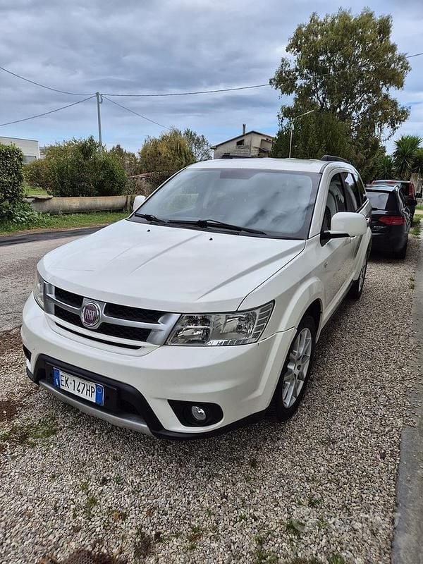 Usata Fiat Freemont 170 CV (125 kW) 2011 SUV