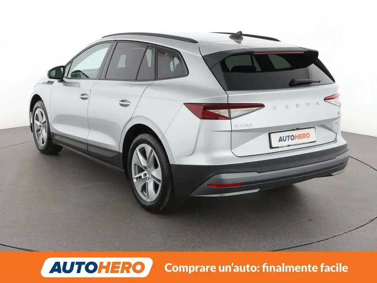 Usata Skoda Enyaq iV Loft 131 kW (179 CV) 2022 Argento SUV