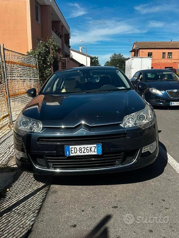 Usata Citroën C5 140 CV (102 kW) 2010 Grigio Berlina