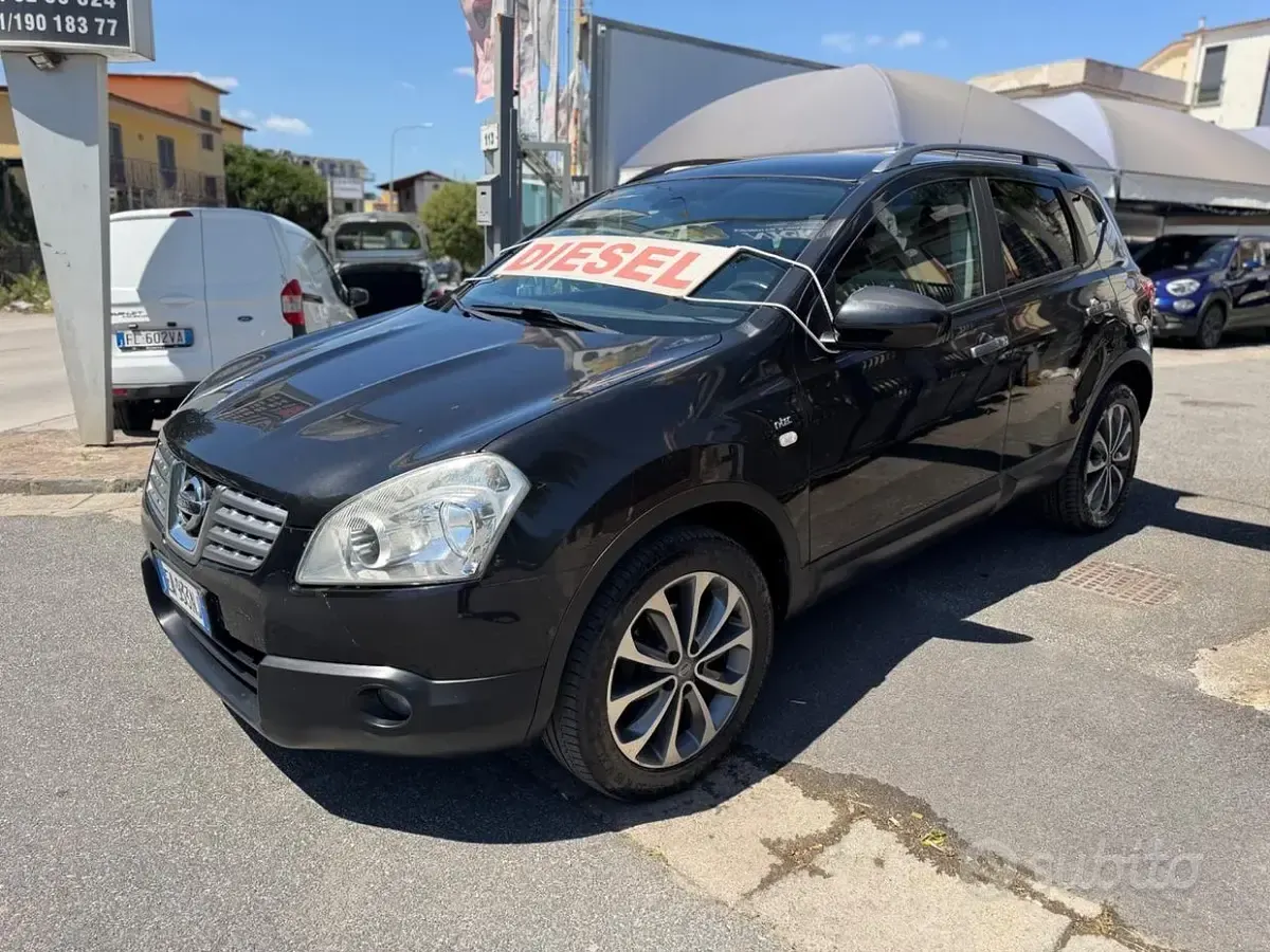 Usata Nissan Qashqai Acenta 106 CV (77 kW) 2010 Nero SUV