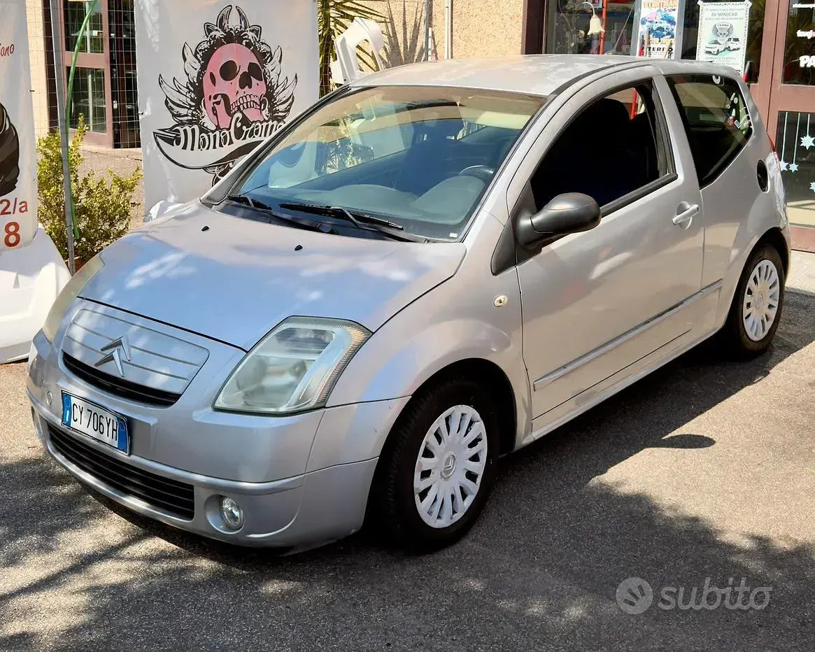 Usata Citroën C2 60 CV (44 kW) 2005 Grigio Utilitaria
