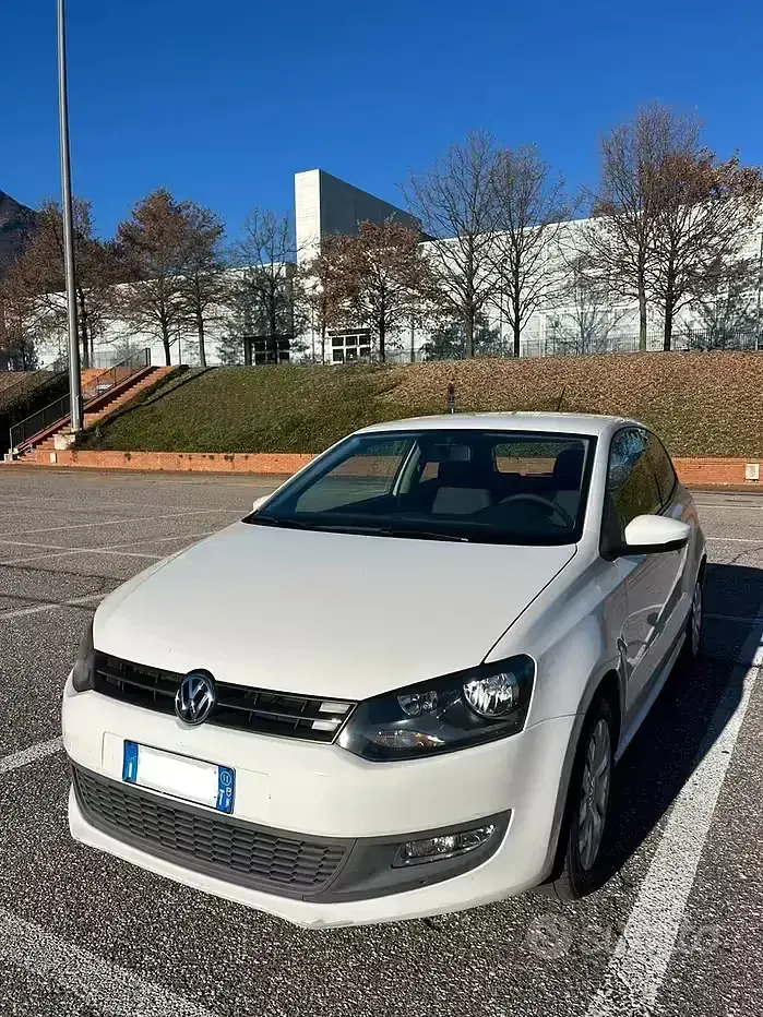 Usata VW Polo 85 CV (62 kW) 2011 Bianco Utilitaria