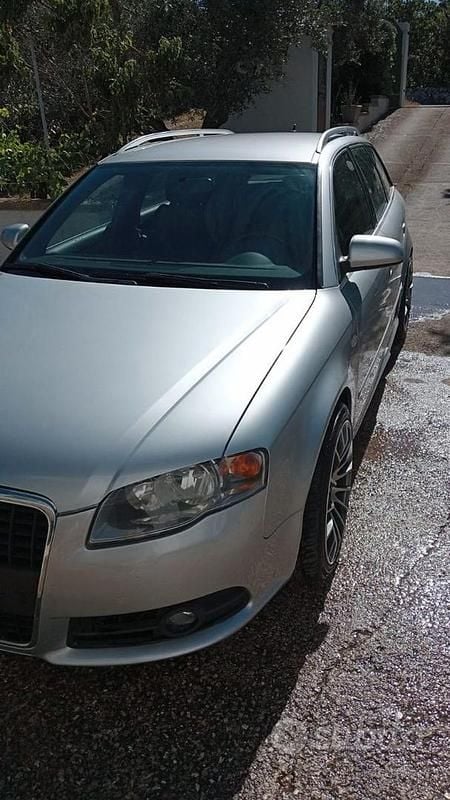 Usata Audi A4 204 CV (150 kW) 2007 Grigio Berlina